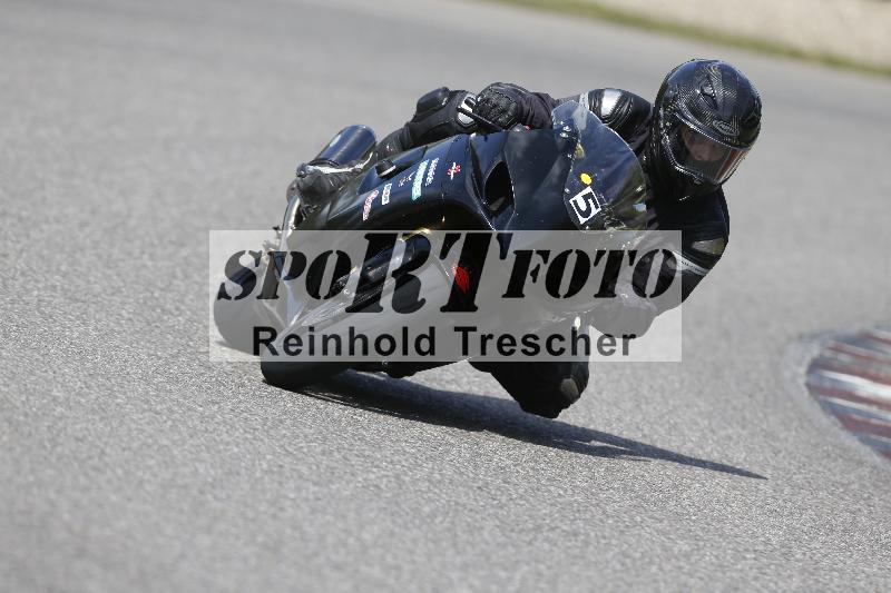 Archiv-2025/09 22.04.2025 Cornu Master School ADR/rot-rouge/5